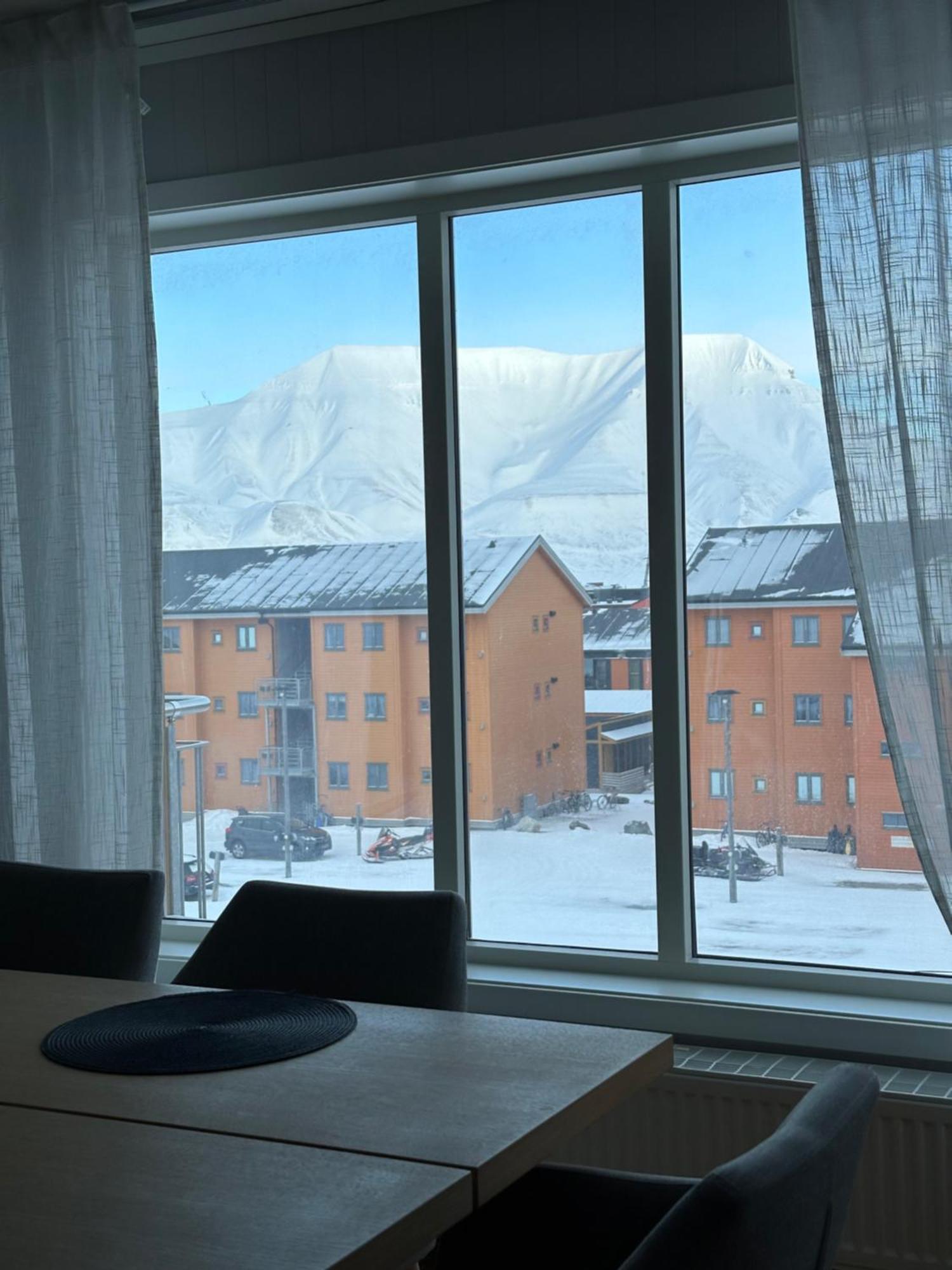 Longyearbyen Apartment Dış mekan fotoğraf