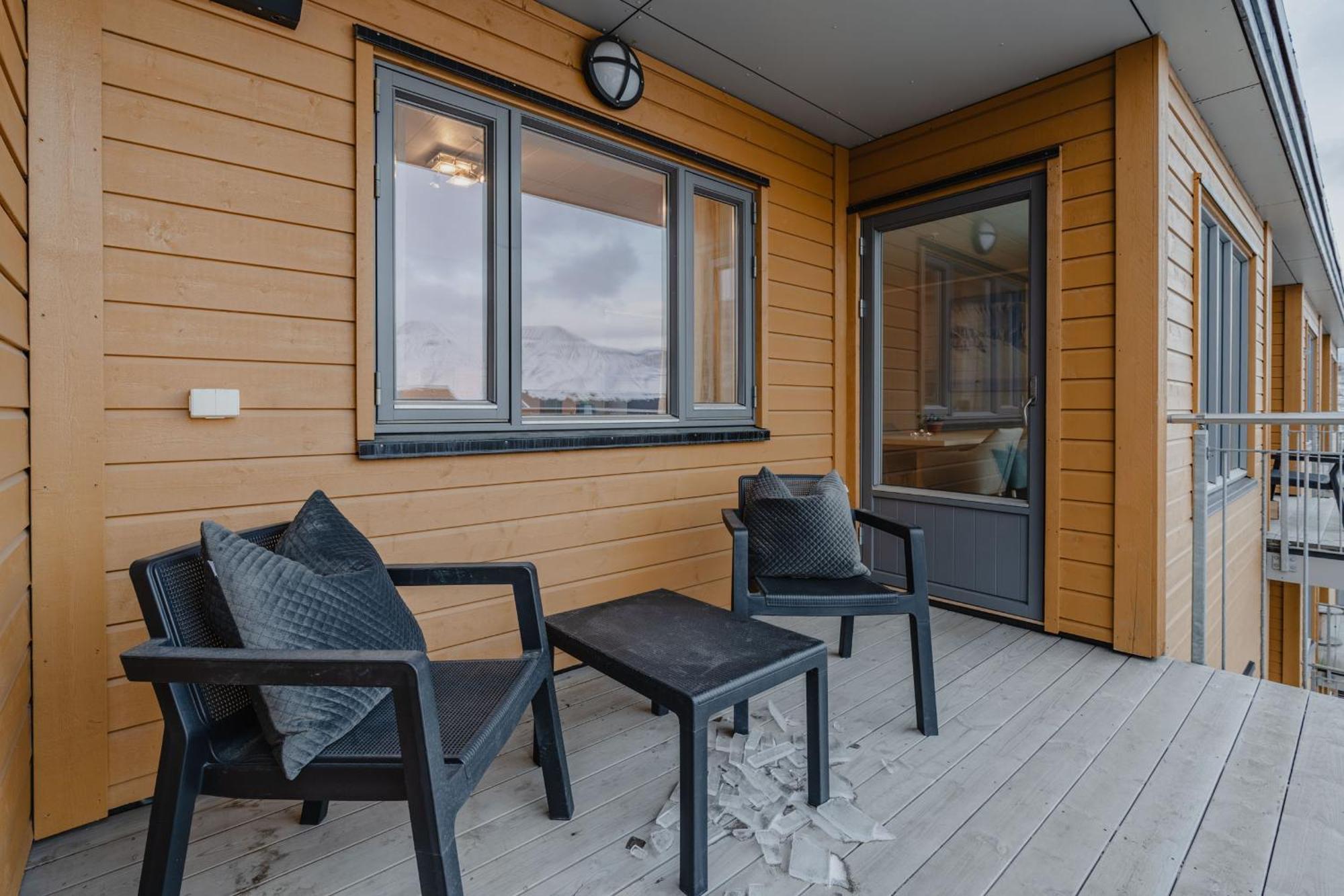 Longyearbyen Apartment Dış mekan fotoğraf
